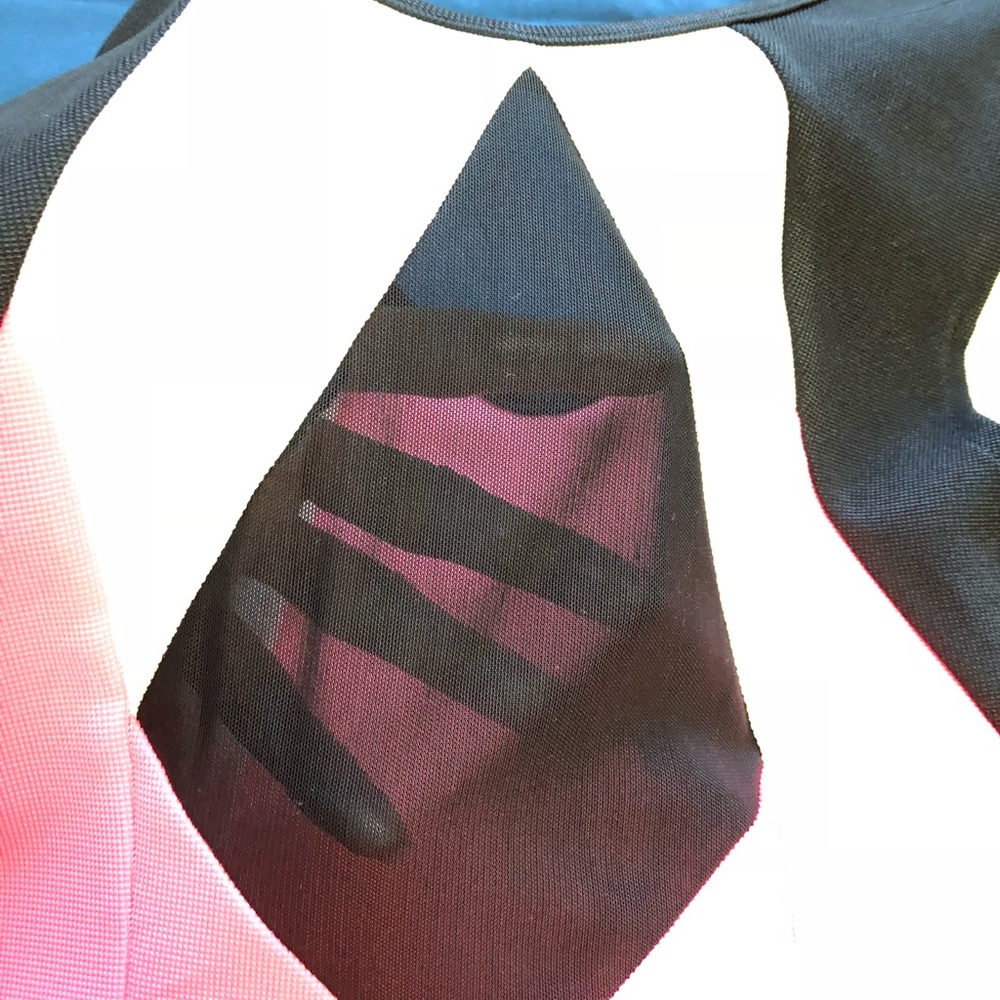 Pink,white, black Dresses. Great 👍 condition. - Picture 5 of 8